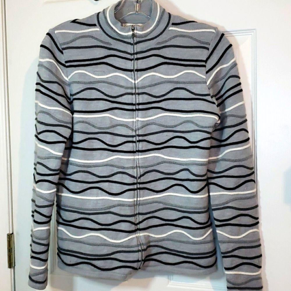 Coldwater Creek S Zip front sweater Gray